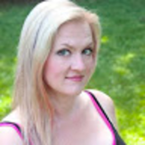 Meet your Posher, Stephanie - Picture 1 of 1